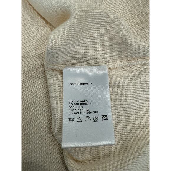 AKRIS Cream Silk V Neck Sleeveless Knit Top sz 12 Luxury Designer - Picture 9 of 13
